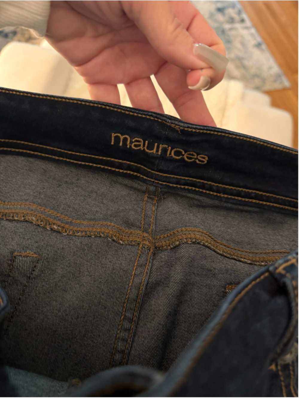 Women's Maurices Plus Size 20 Dark Wash Raw Hem Jeans - Picture 6 of 7